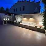 Medina チェファル