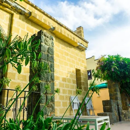 Medina Villa